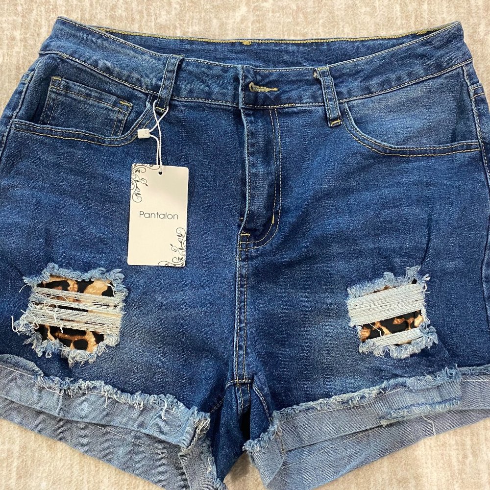 NWT demin shorts